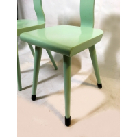 Vintage Schilte schoolstoeltjes met een frisse kleur!